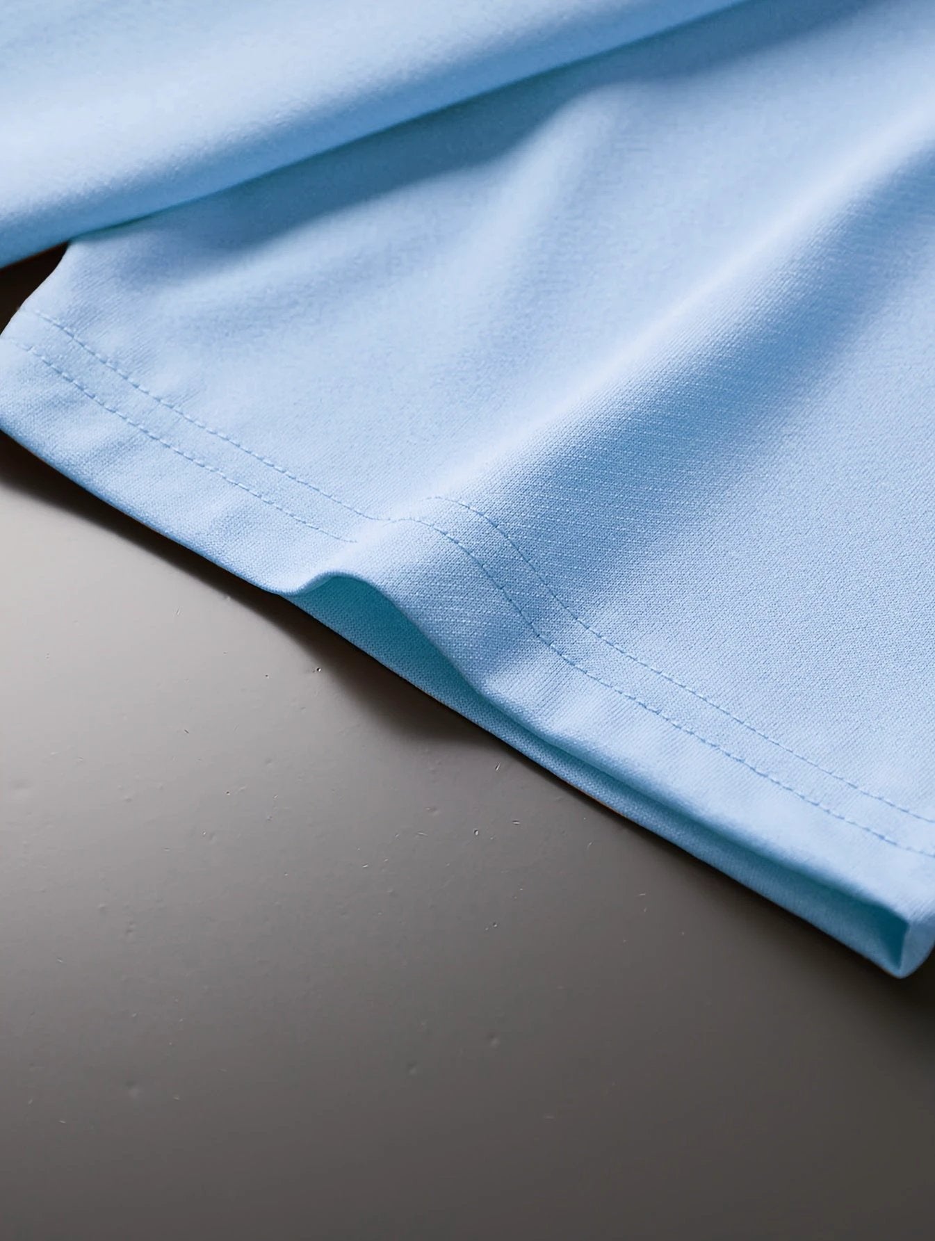 Set mit 3 Mädchen-T-Shirts mit Herz-Leopardenmuster in Schwarz, Rosa und Weiß