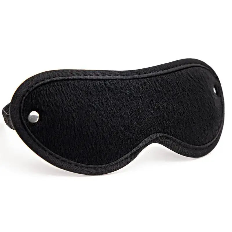 Ensemble bondage 4 pièces – Fouet, masque, plume et accessoires