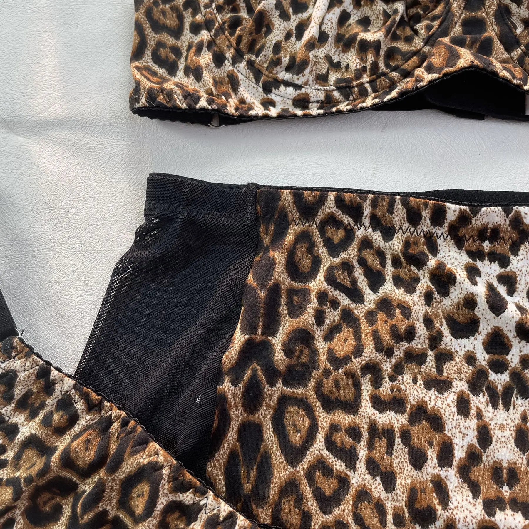 Ellolace Dessous-Set, feiner Satin und Spitze, Rot, 5-teilig