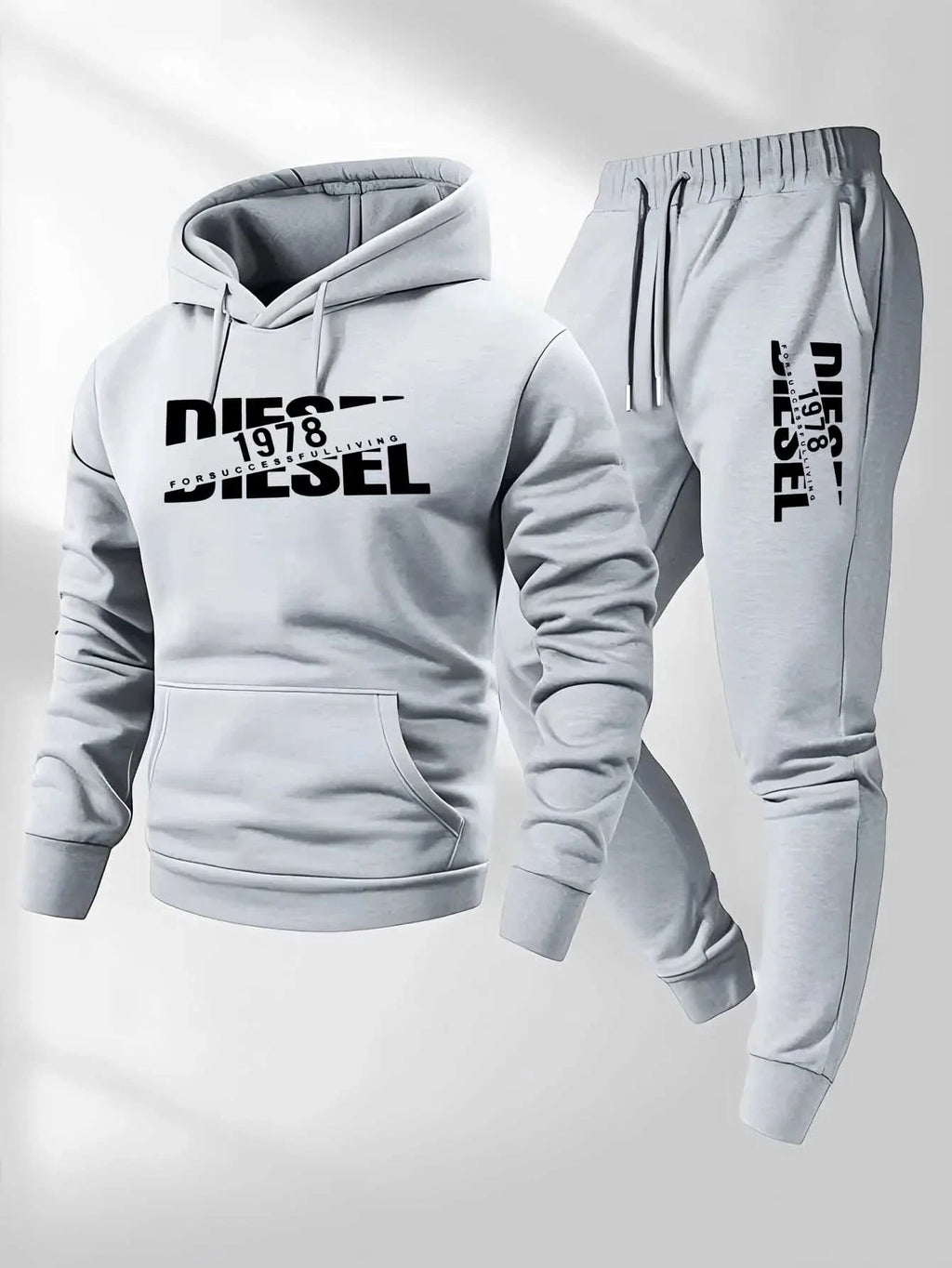 Zweiteiliges Set aus hellgrauem Hoodie und Hose von Diesel