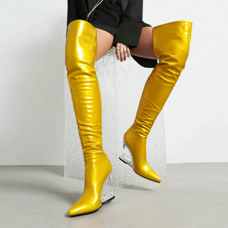 Damen-Oberschenkelstiefel, kniehoch, weit geschnitten, mit Tigerhai-Zähnen