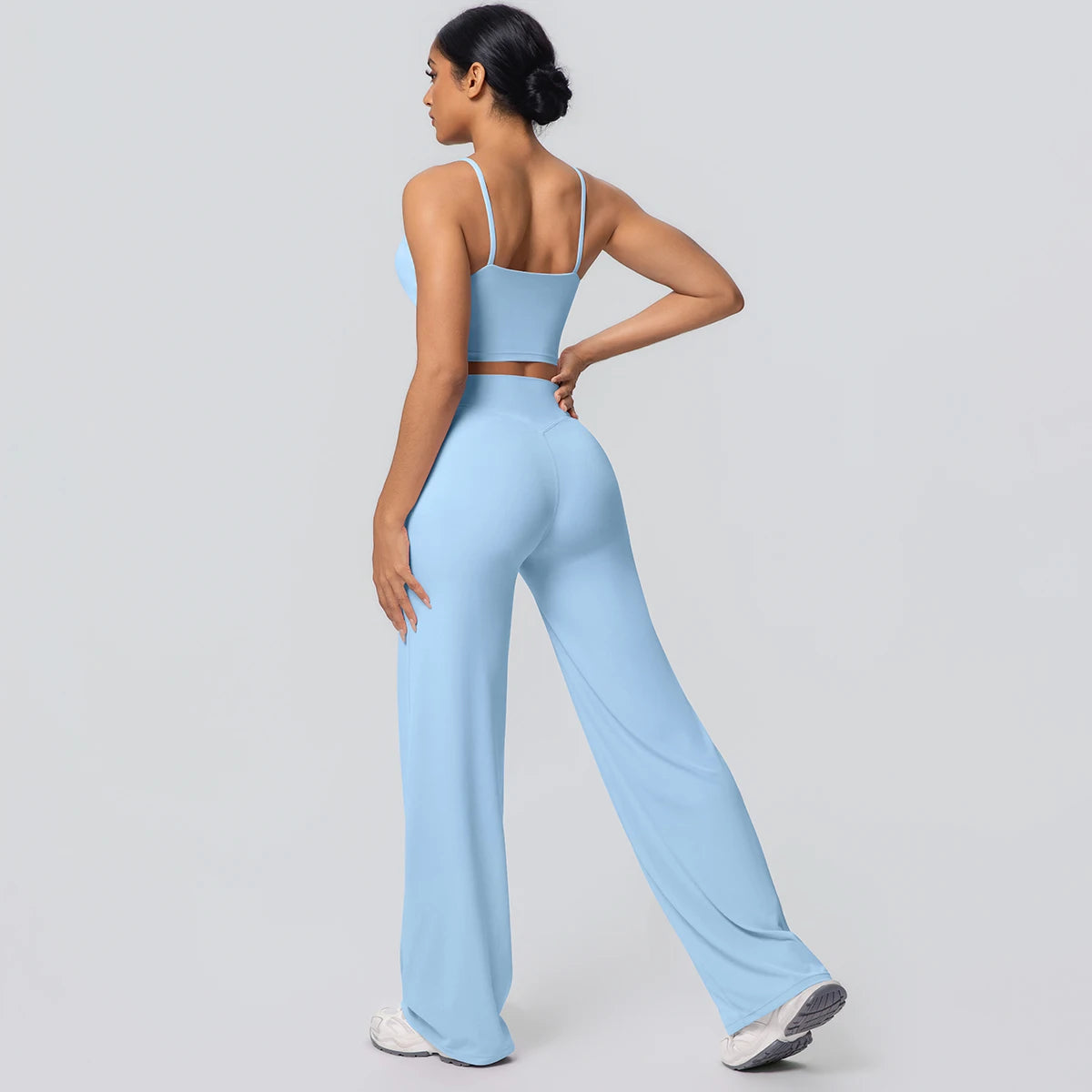 Ensemble Sport Femme Bleu Clair Dos Nu Bretelles Pantalon Taille Haute