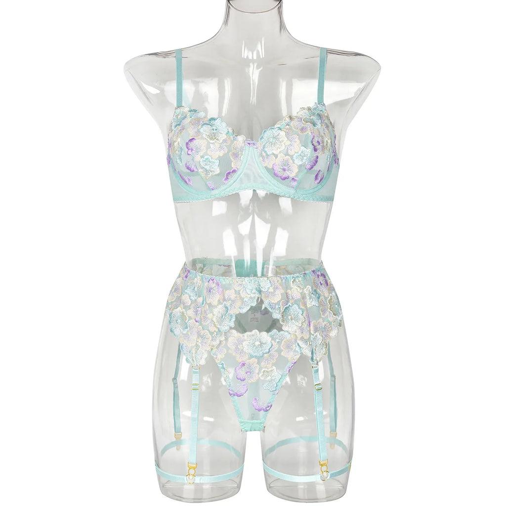 Blumenspitzen-Dessous-Set — BH, String & Strumpfhalter