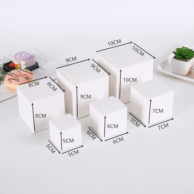 Schwarze und weiße Kraftpapier-Faltbox, quadratisch, 20 oder 50 Stück