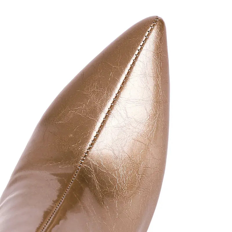 Damen-Oberschenkelstiefel, kniehoch, weit geschnitten, mit Tigerhai-Zähnen