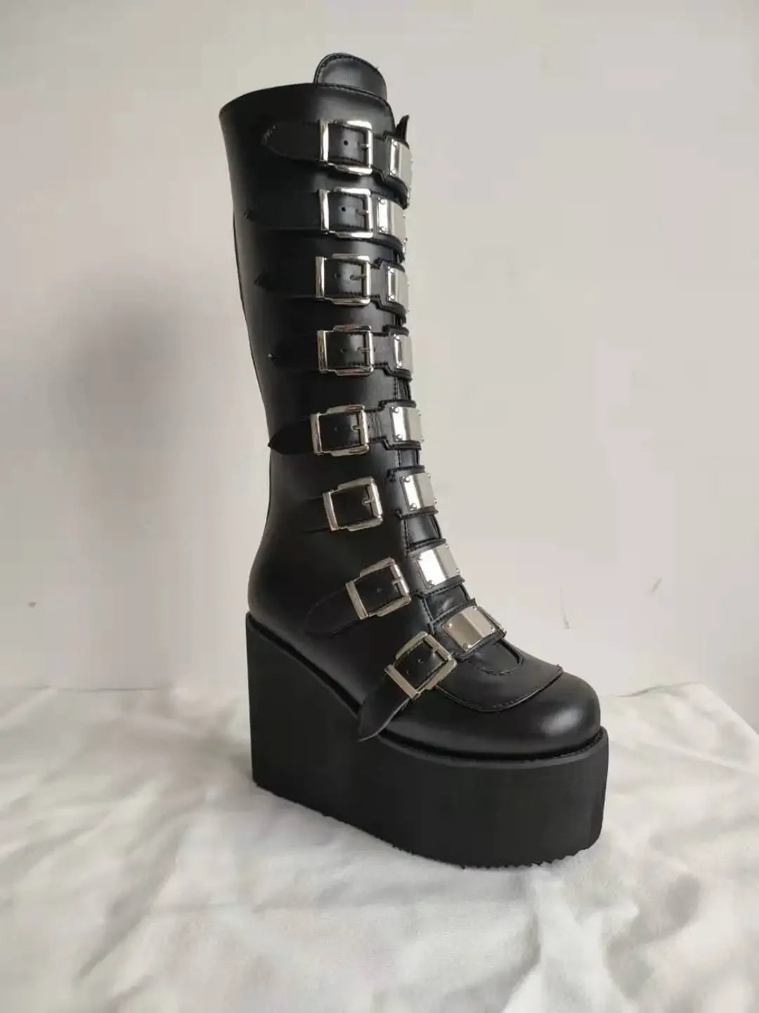 Bottes Cosplay Gothiques En Cuir À Boucles Plateforme