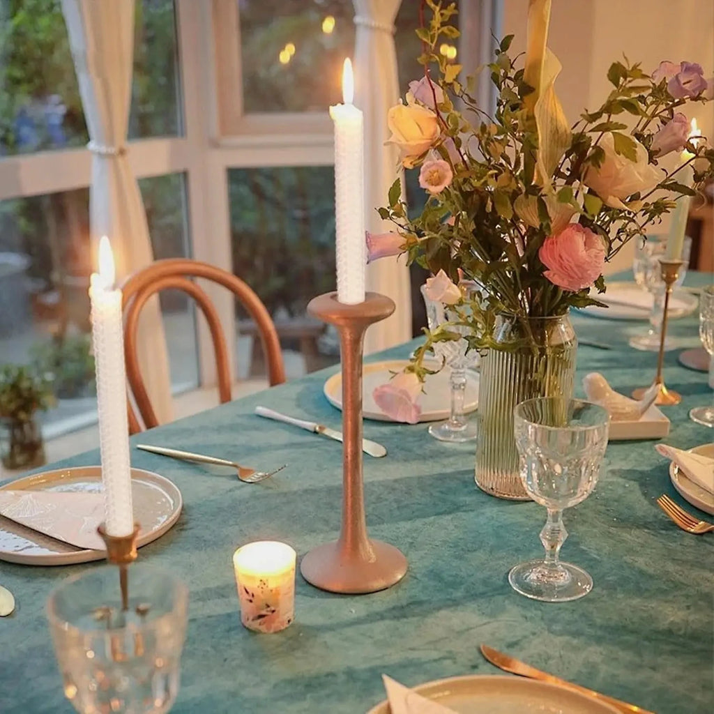 Konische Bienenwachskerzen, Bienenwabenmuster, Beige, handgefertigt