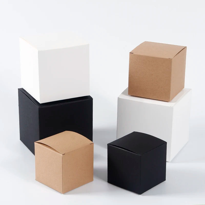 Schwarze und weiße Kraftpapier-Faltbox, quadratisch, 20 oder 50 Stück