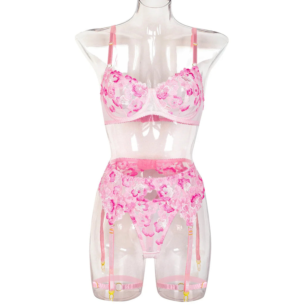Blumenspitzen-Dessous-Set — BH, String & Strumpfhalter