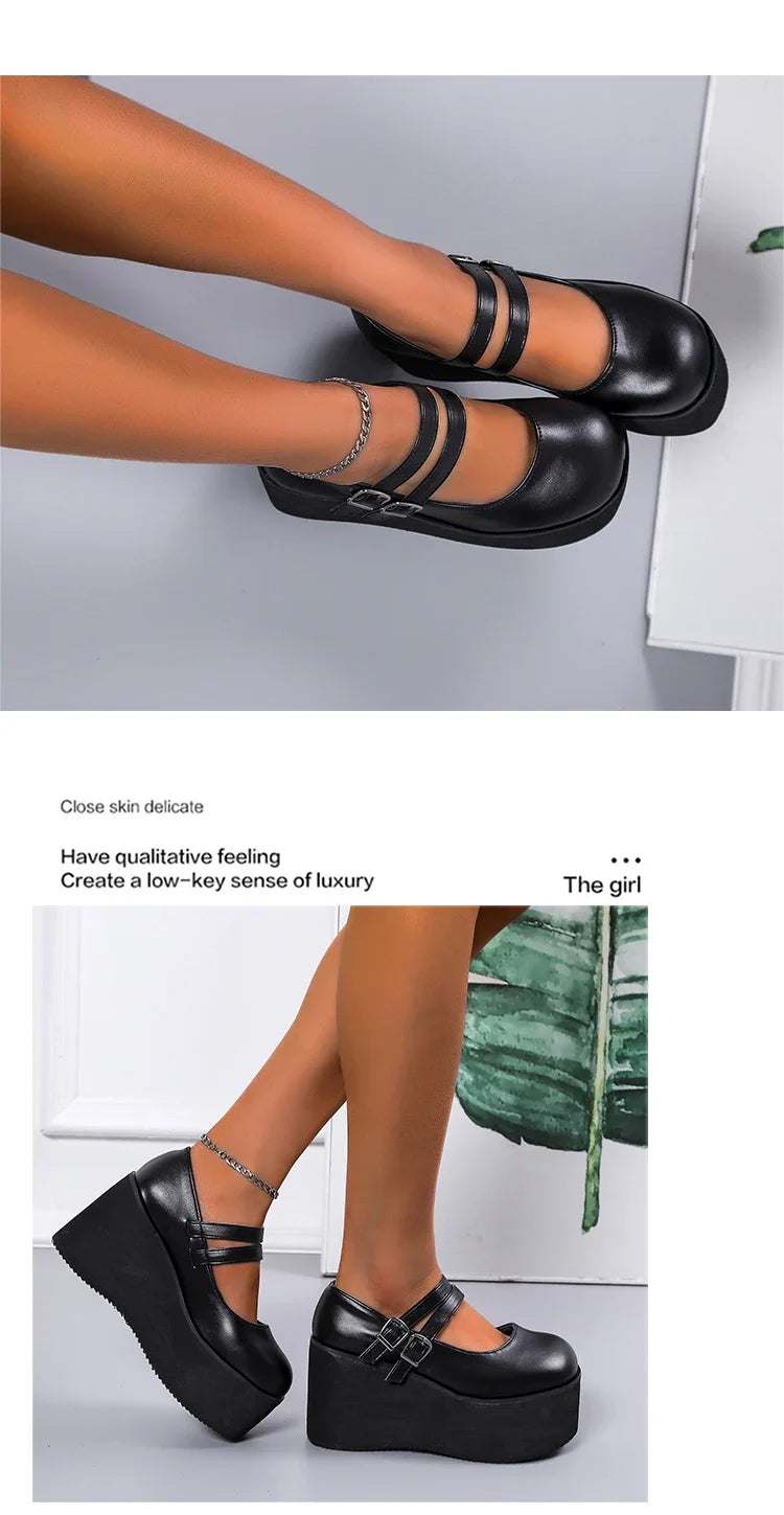 Escarpins Mary Jane Noir Verni À Plateforme Et Talon Compensé