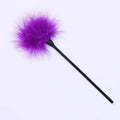 Chatouille en plumes – Accessoire de jeu sensoriel