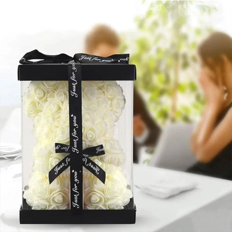 Ourson en roses éternelles avec boîte – 25 cm