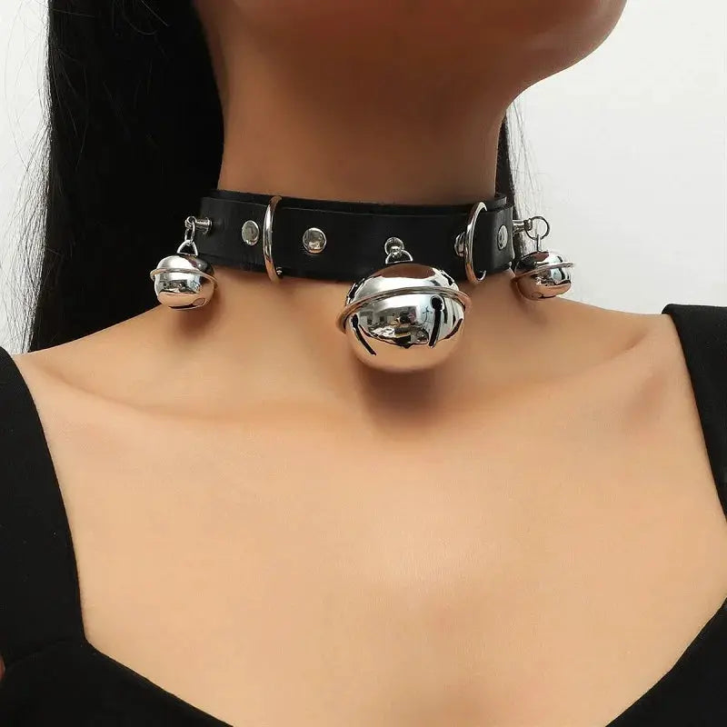 Collier ras du cou style gothique punk en cuir synthétique