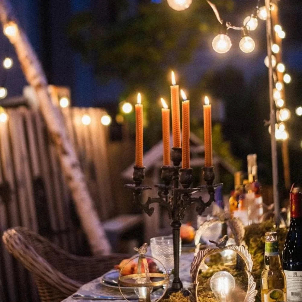 Konische Bienenwachskerzen, Bienenwabenmuster, Beige, handgefertigt