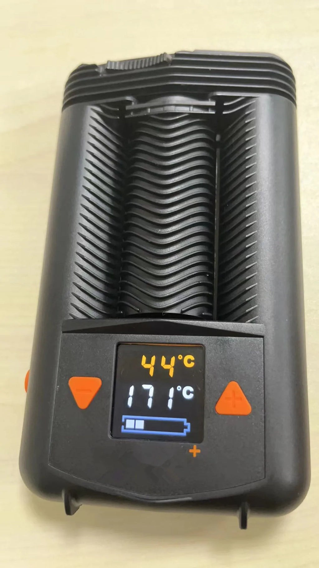 Mighty+ Tragbarer Keramik-Vaporizer für getrocknete Kräuter