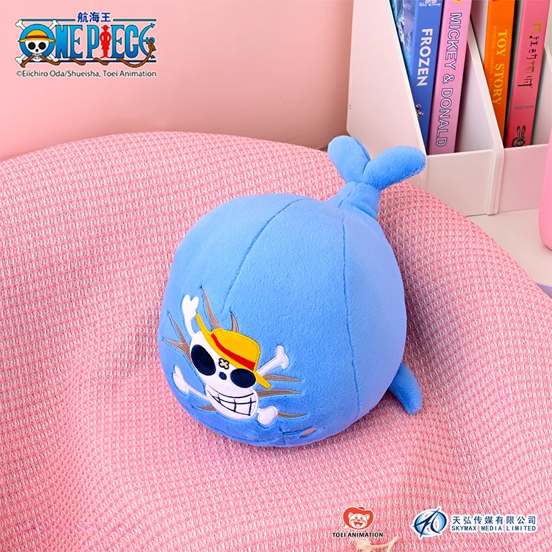 Peluche One Piece couchée en polyester – Chopper, Bepo ou Laboon