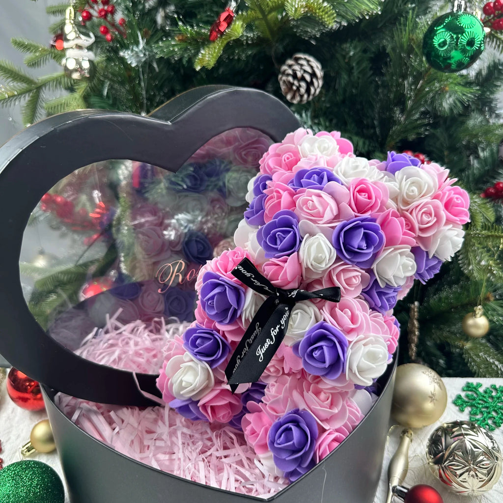 Ourson en roses éternelles avec boîte – 25 cm
