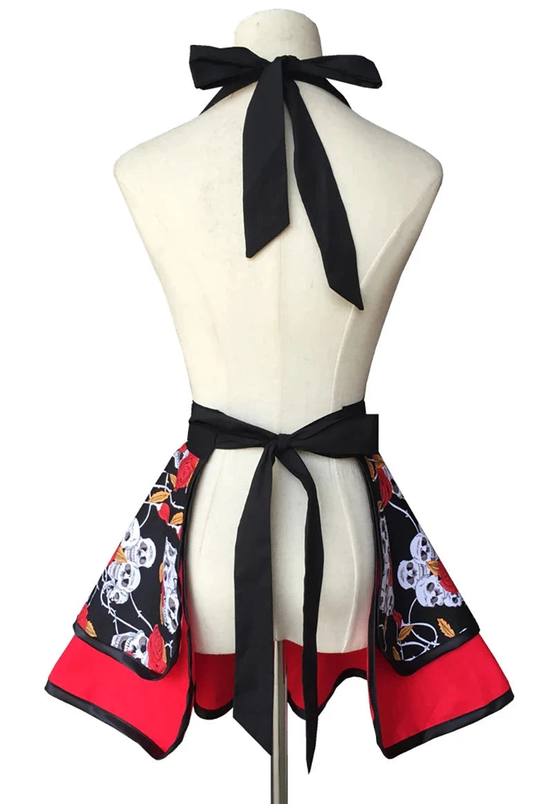 Hübsche ärmellose Küchenschürze aus Baumwolle mit verschiedenen Mustern