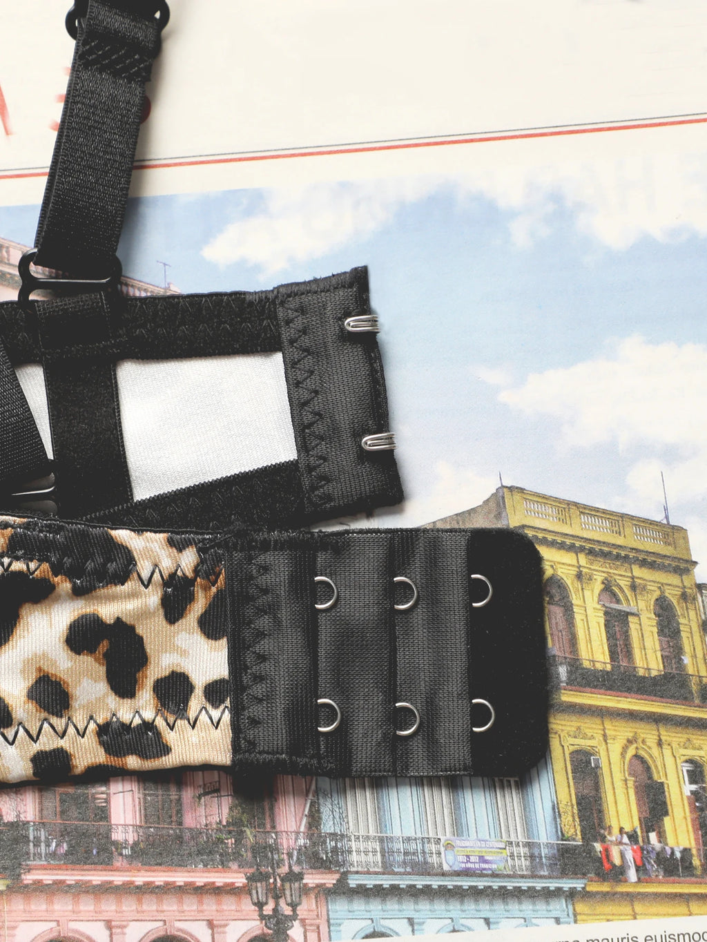 Léa's Secrets kabelloses Spitzen-Dessous, Mauve