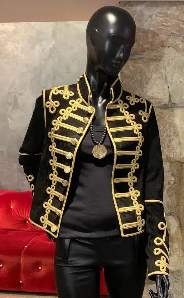 Cosplaydream Manteau Steampunk Gothique Noir Ornements Dorés