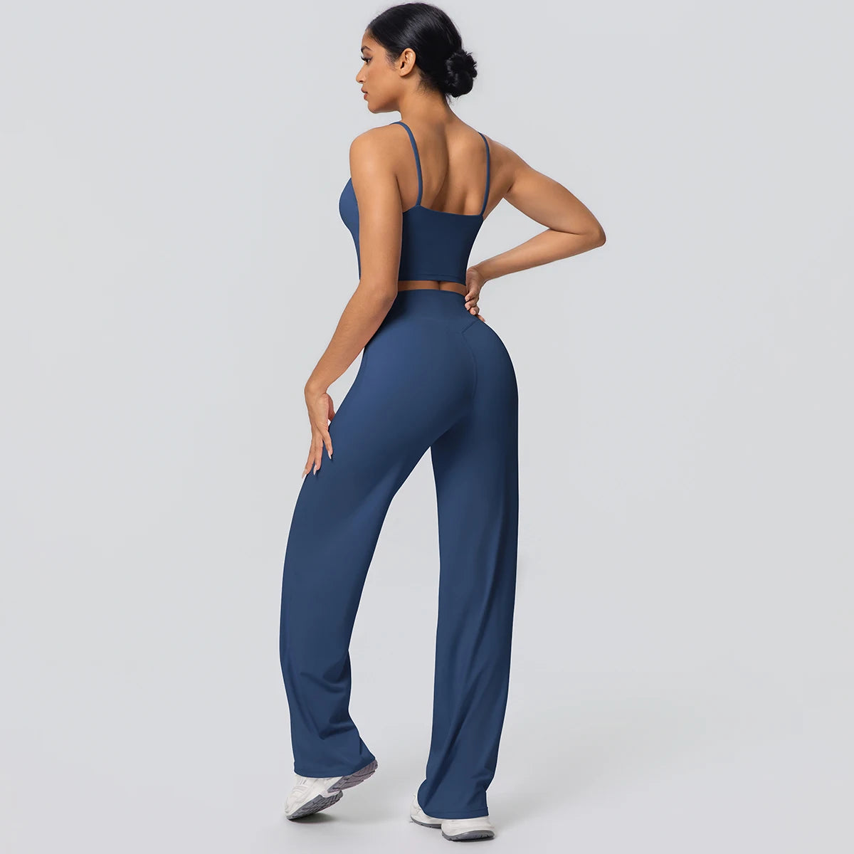 Ensemble Sport Femme Bleu Clair Dos Nu Bretelles Pantalon Taille Haute