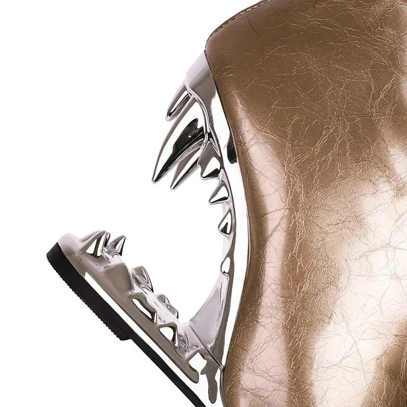 Damen-Oberschenkelstiefel, kniehoch, weit geschnitten, mit Tigerhai-Zähnen