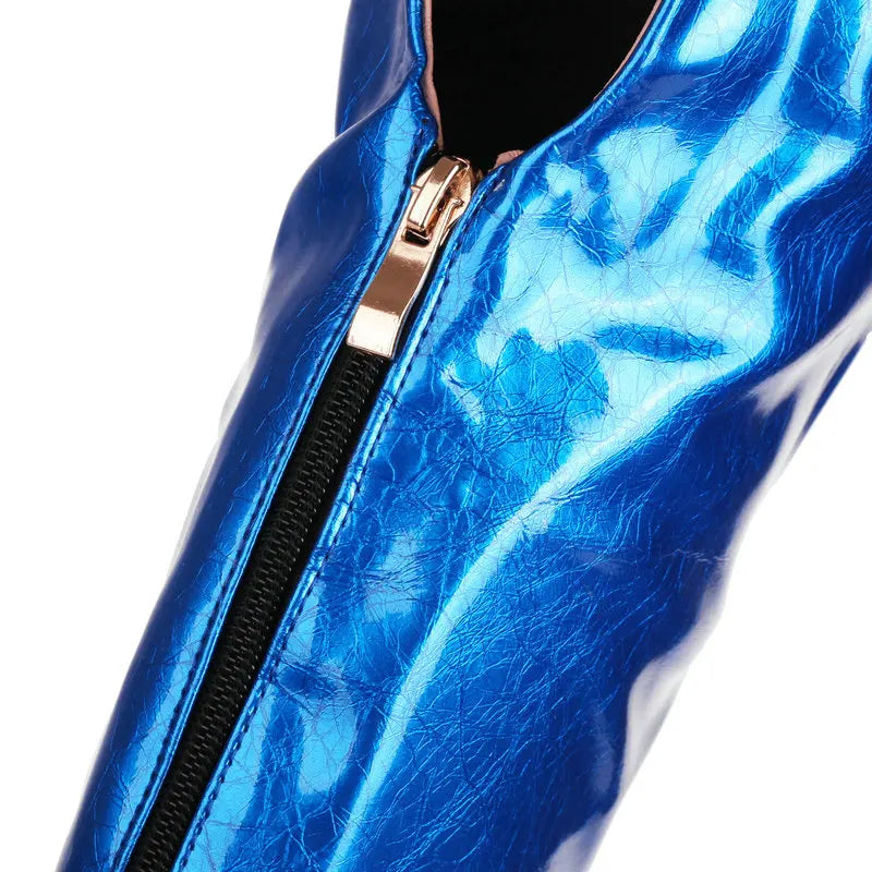 Damen-Oberschenkelstiefel, kniehoch, weit geschnitten, mit Tigerhai-Zähnen