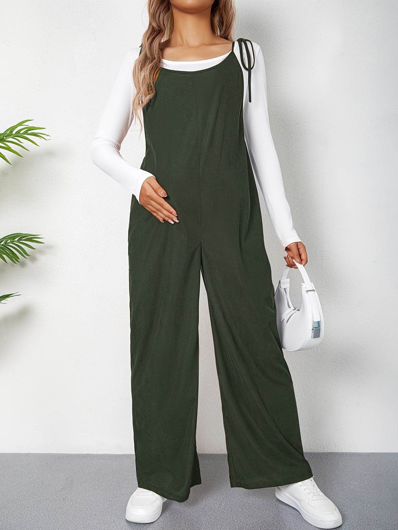 Combinaison Grossesse Femme Taille Haute Avec Bretelles Et Noeud Ample Confort Et Élégance by LSDLBoutique.ch