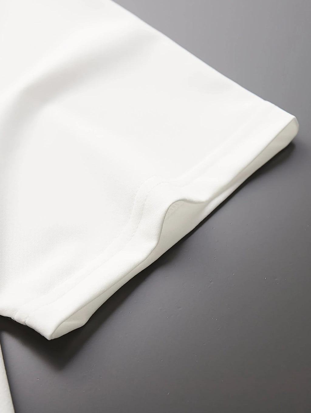 Set mit 3 Mädchen-T-Shirts mit Herz-Leopardenmuster in Schwarz, Rosa und Weiß