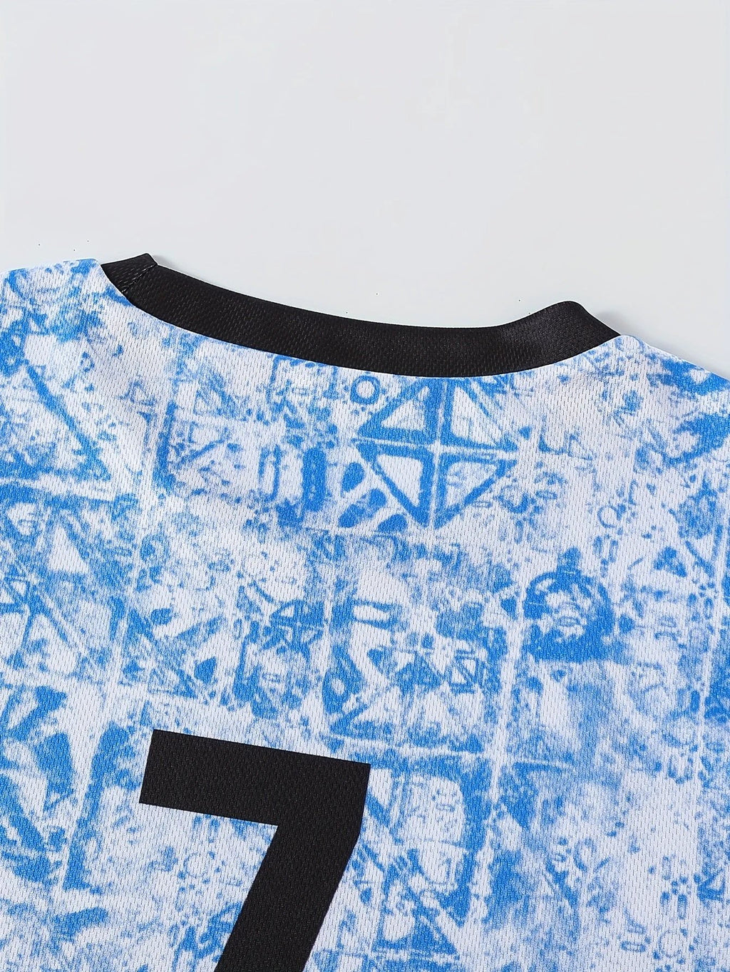 Personalisierbares Fußballtrikot und Shorts für Kinder – Hellblau