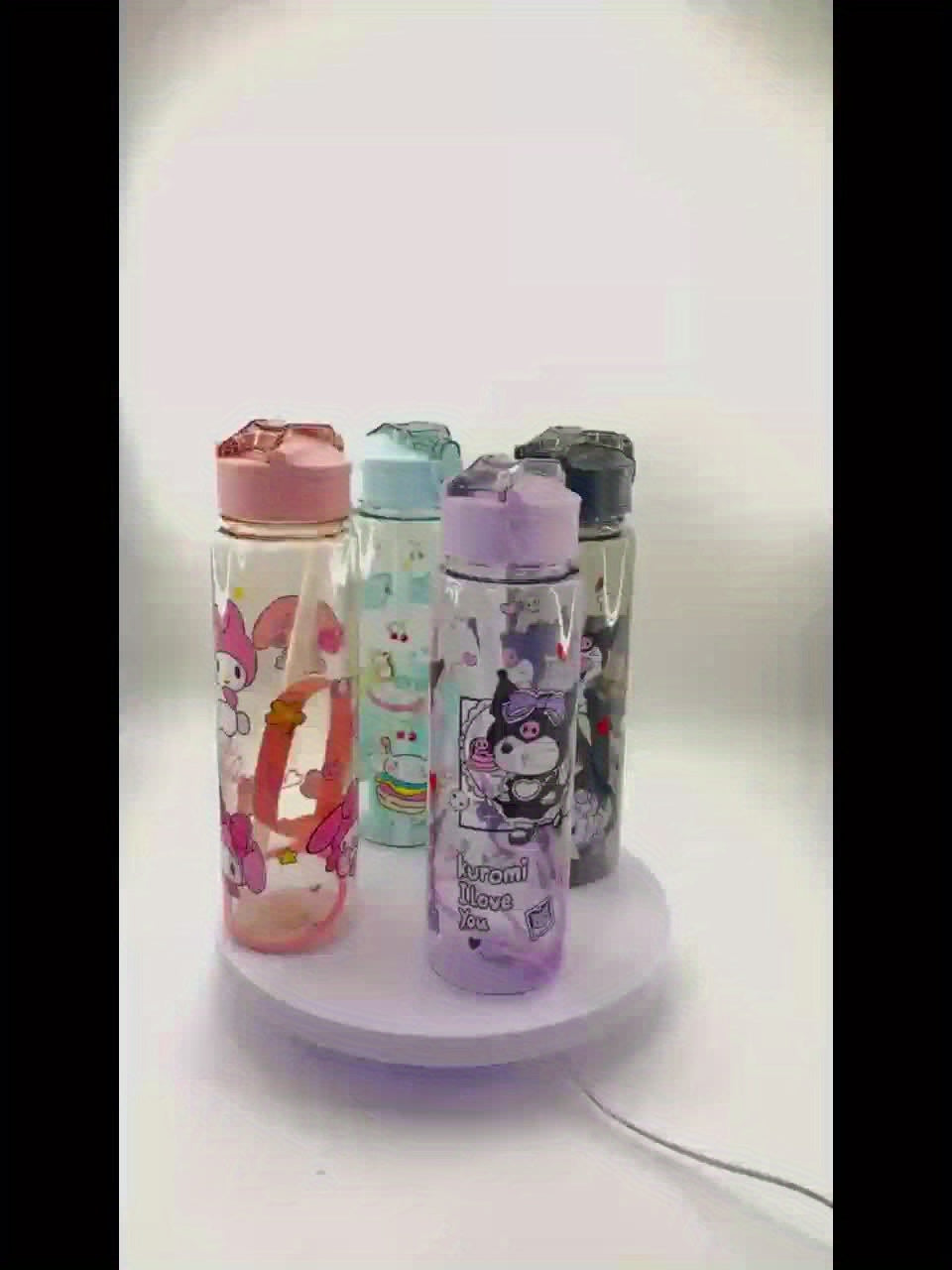 Gourde Sanrio 800 Ml Étanche Avec Couvercle Pop Up Plastique Durable Léger Pour Sport by LSDLBoutique.ch